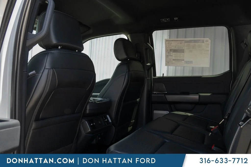 New 2026 Oxford White Ford Lariat® image 18