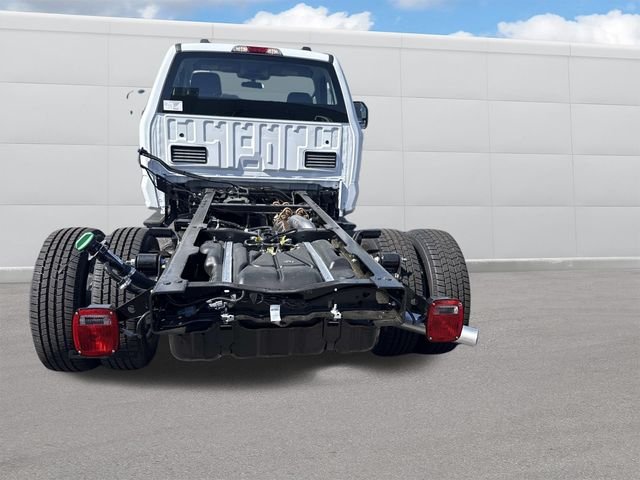New 2026 Oxford White Ford F-350® XL image 3