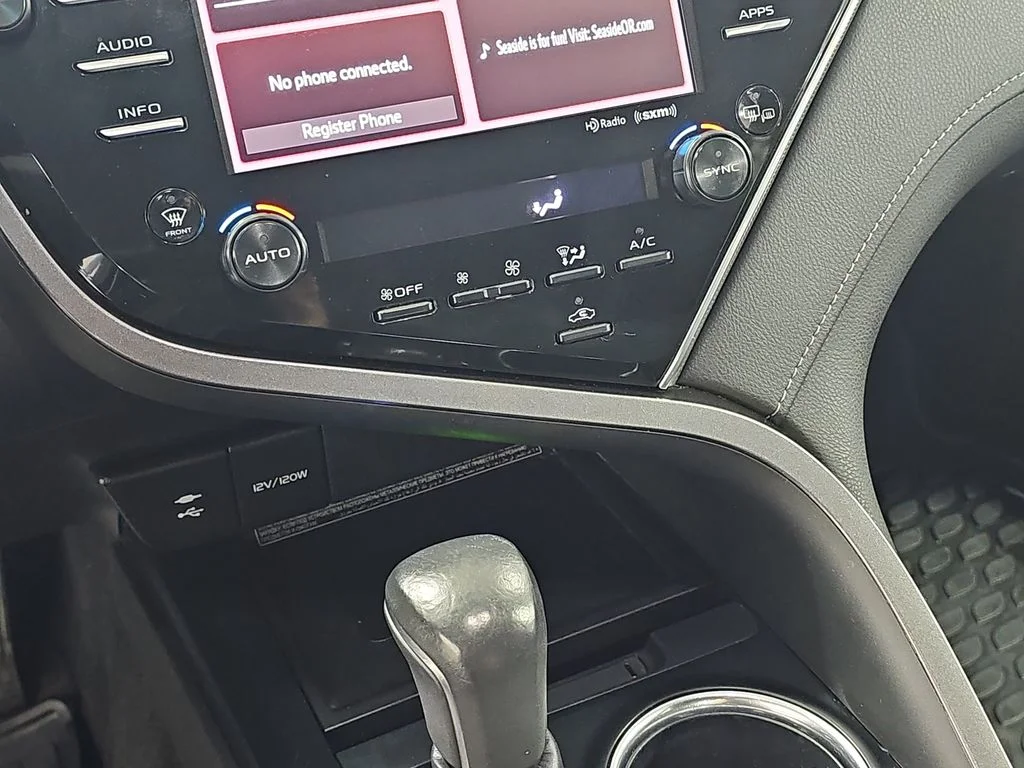 Used 2018 Beige Toyota XSE V6 image 25
