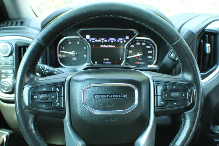 Certified Used 2021 SUMMIT WHITE GMC Denali image 10