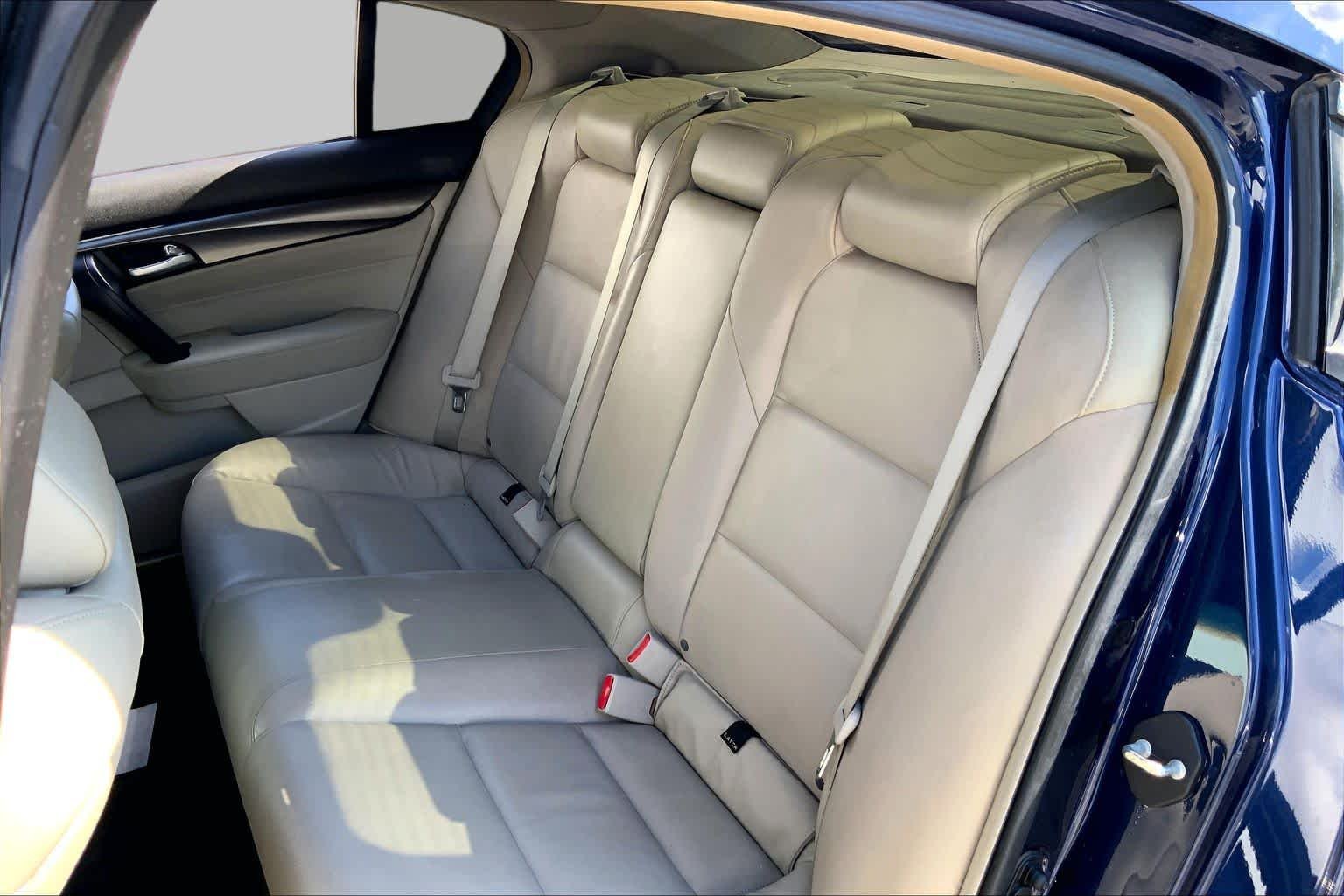 Used 2013 Fathom Blue Pearl Acura  image 17