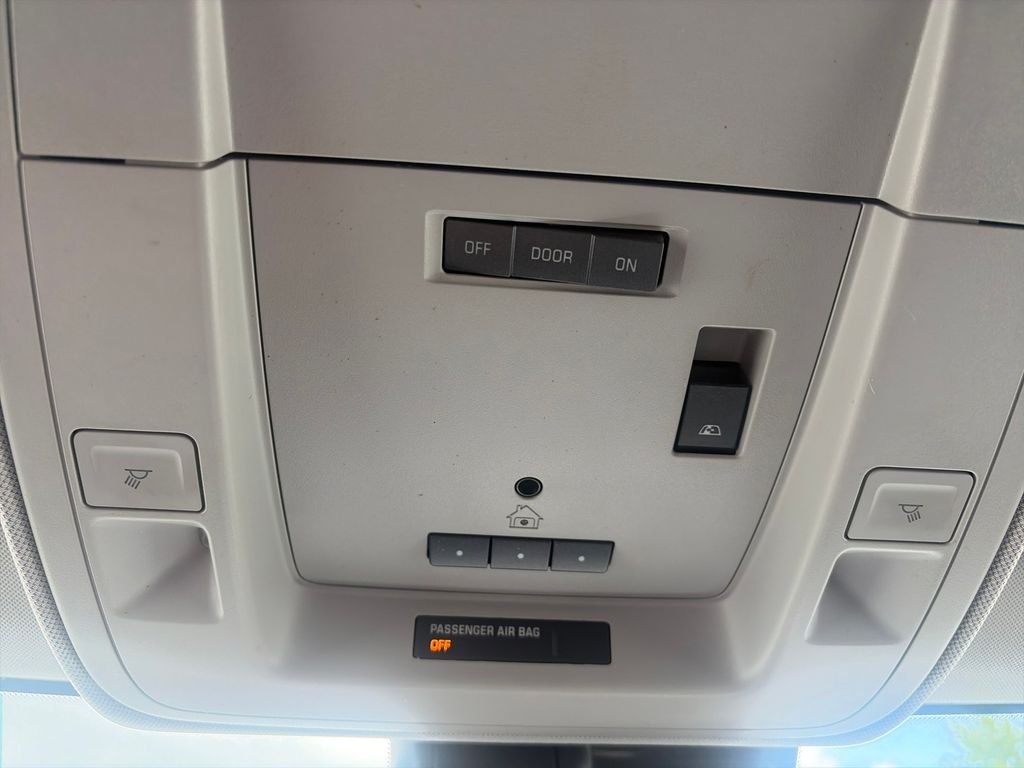 Used 2018 Gray GMC SLT image 35