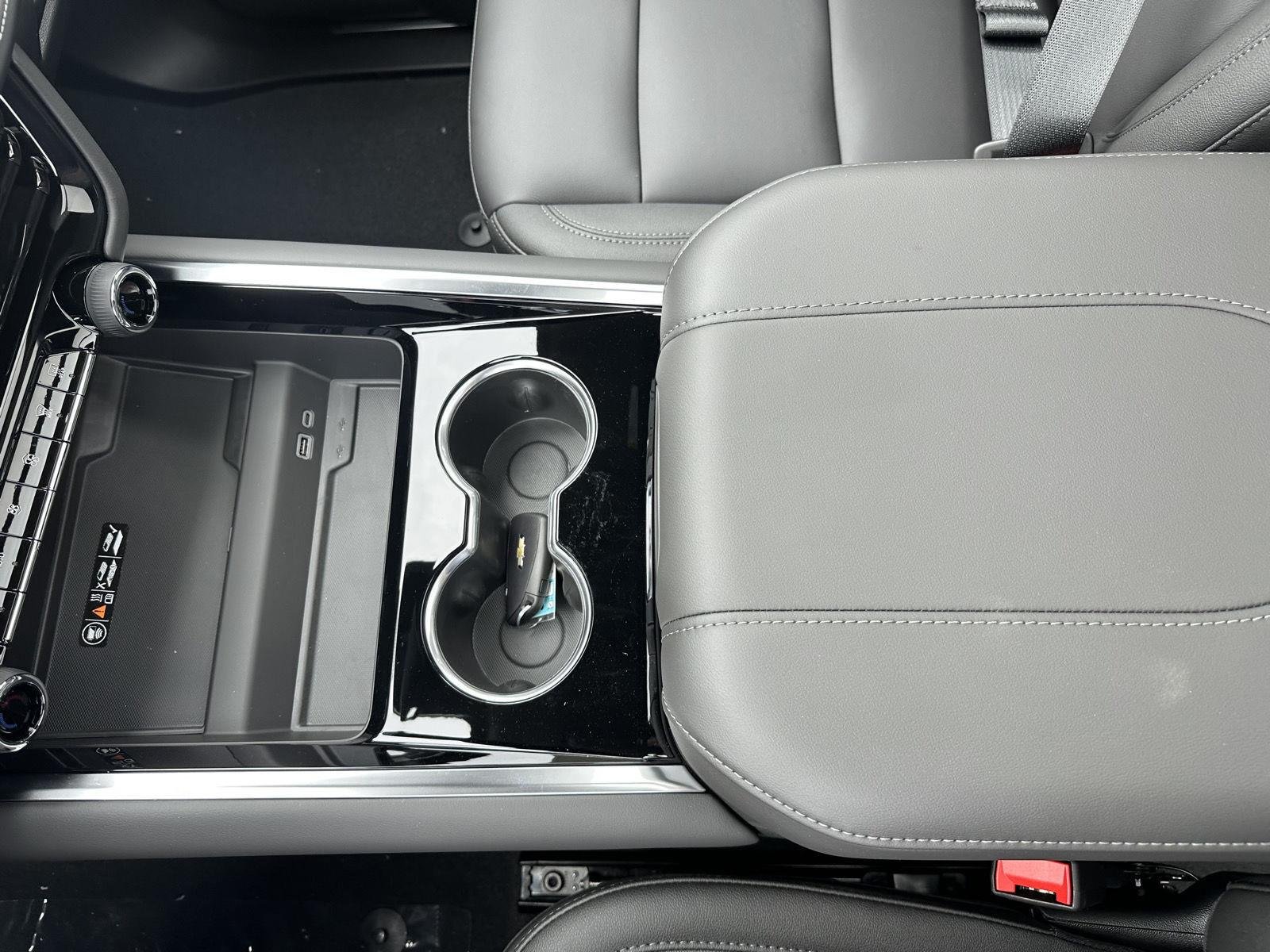 2027 Chevrolet Tahoe LT - Photo 24