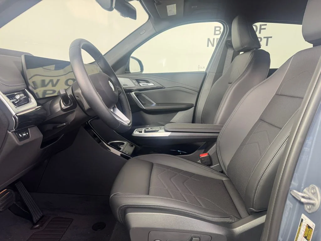 New 2027  BMW xDrive28i image 2