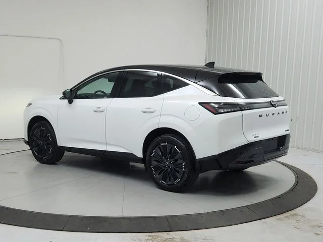 New 2026 White Nissan Platinum image 5