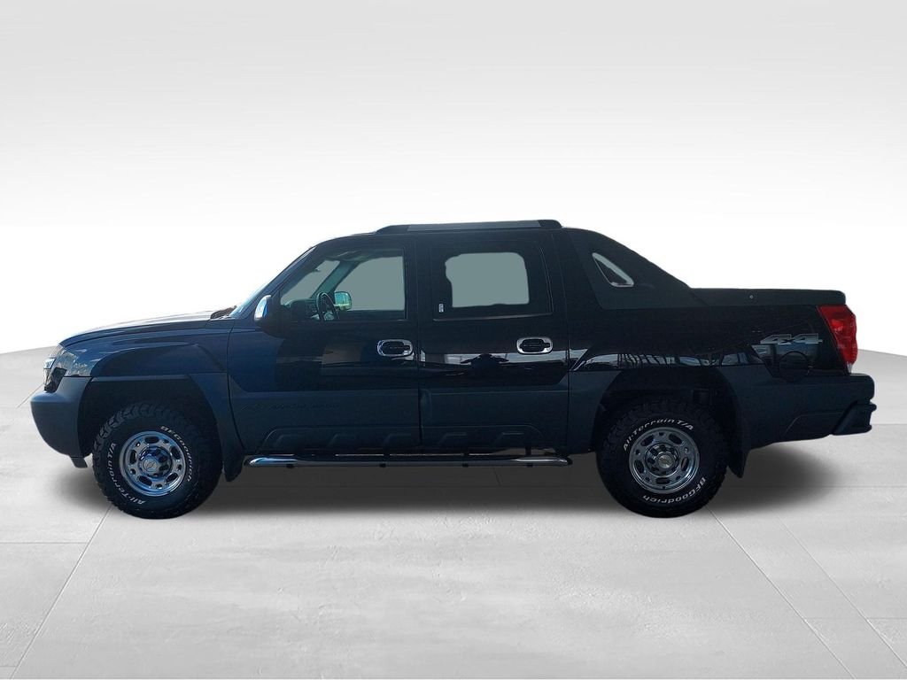Used 2004 Black Chevrolet Base image 2