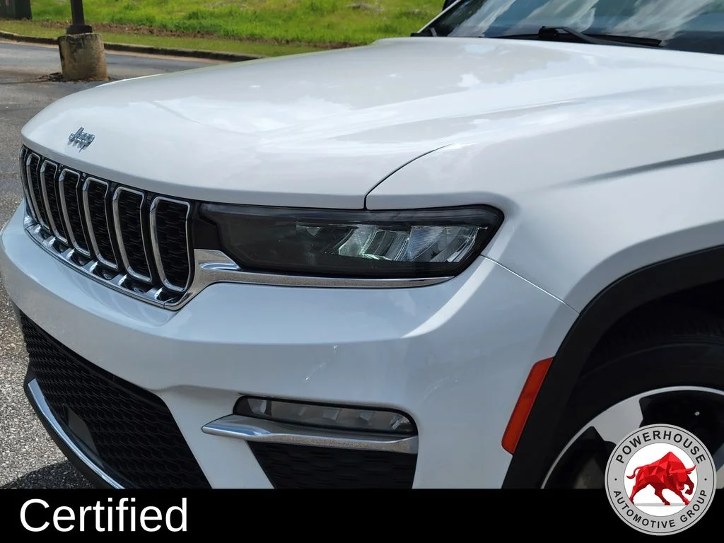 Used 2024 White Jeep Limited image 10