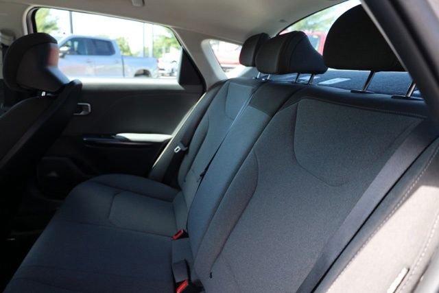 Used 2025 Steel Gray Kia LXS image 32