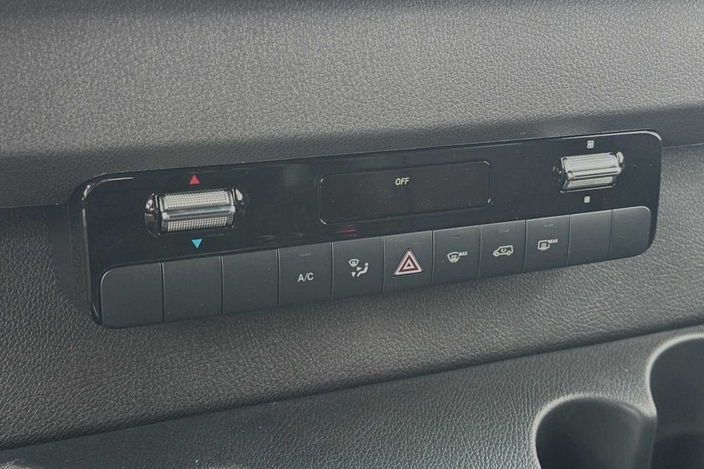 Used 2024 Silver Mercedes-Benz Cargo 170 WB image 21