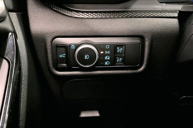 Used 2024 Carbonized Gray Metallic Ford ST-Line image 39