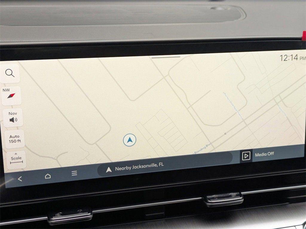New 2026 Green Hyundai Limited FWD image 25