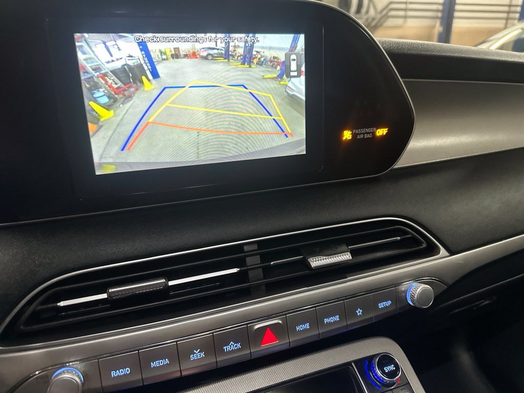 Certified Used 2020 Green Hyundai SEL image 18