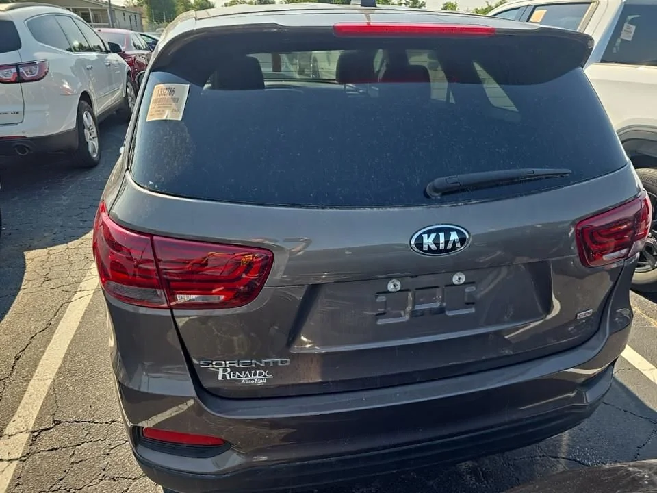 Used 2019 Brown Kia LX image 4