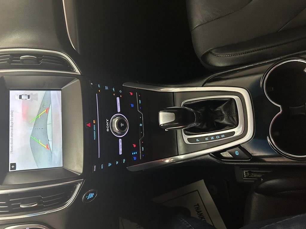 Used 2018 Silver Ford Titanium image 22