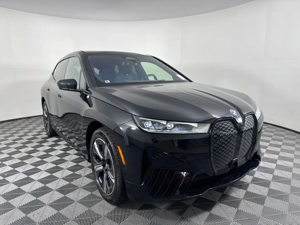 Certified Used 2024 Black BMW xDrive50 image 3