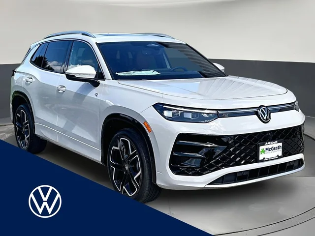 2026 Volkswagen Tiguan SEL R-Line Turbo