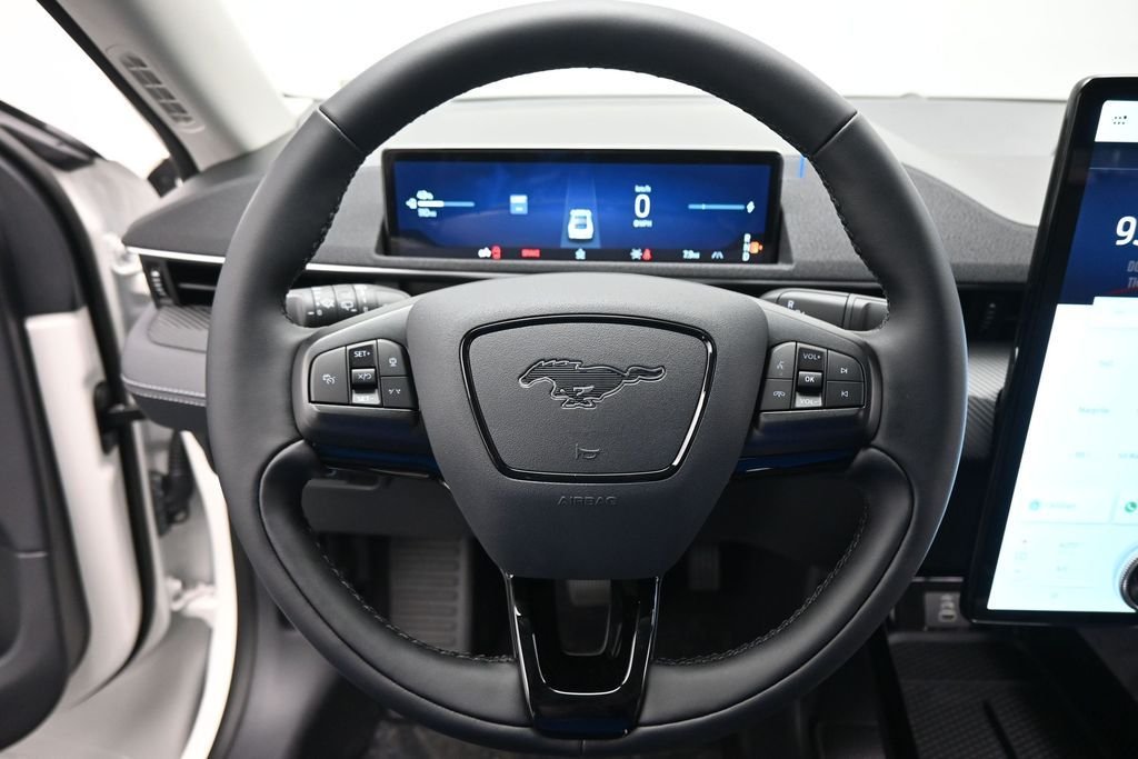 New 2026 Star White Metallic Tri-coat Ford Select image 15