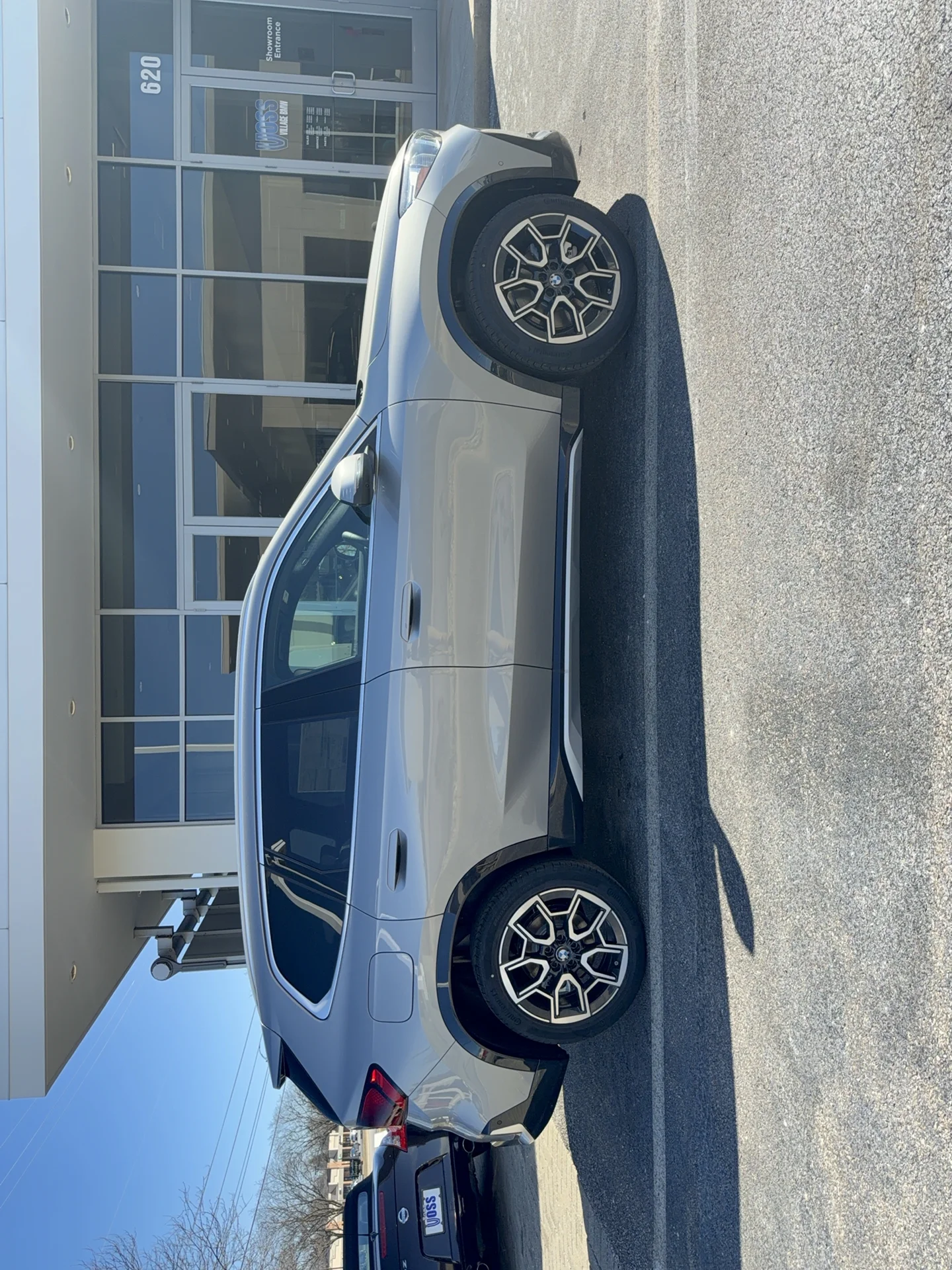 New 2026 Space Silver Metallic BMW xDrive28i image 2