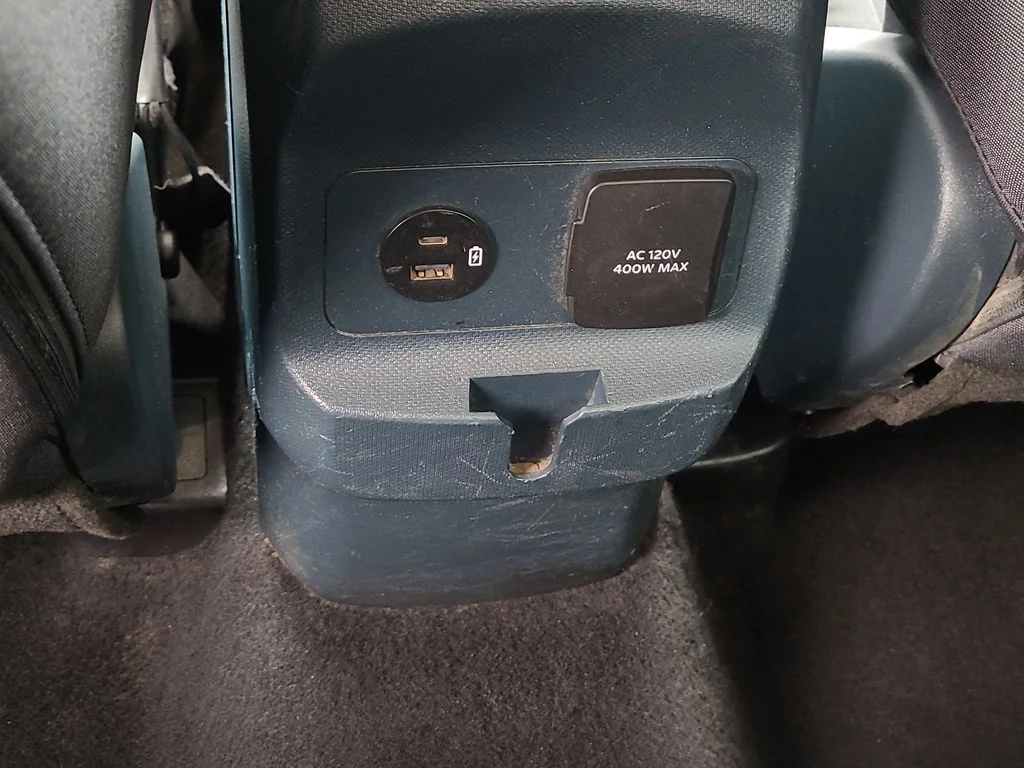 Used 2022 White Ford XL image 18