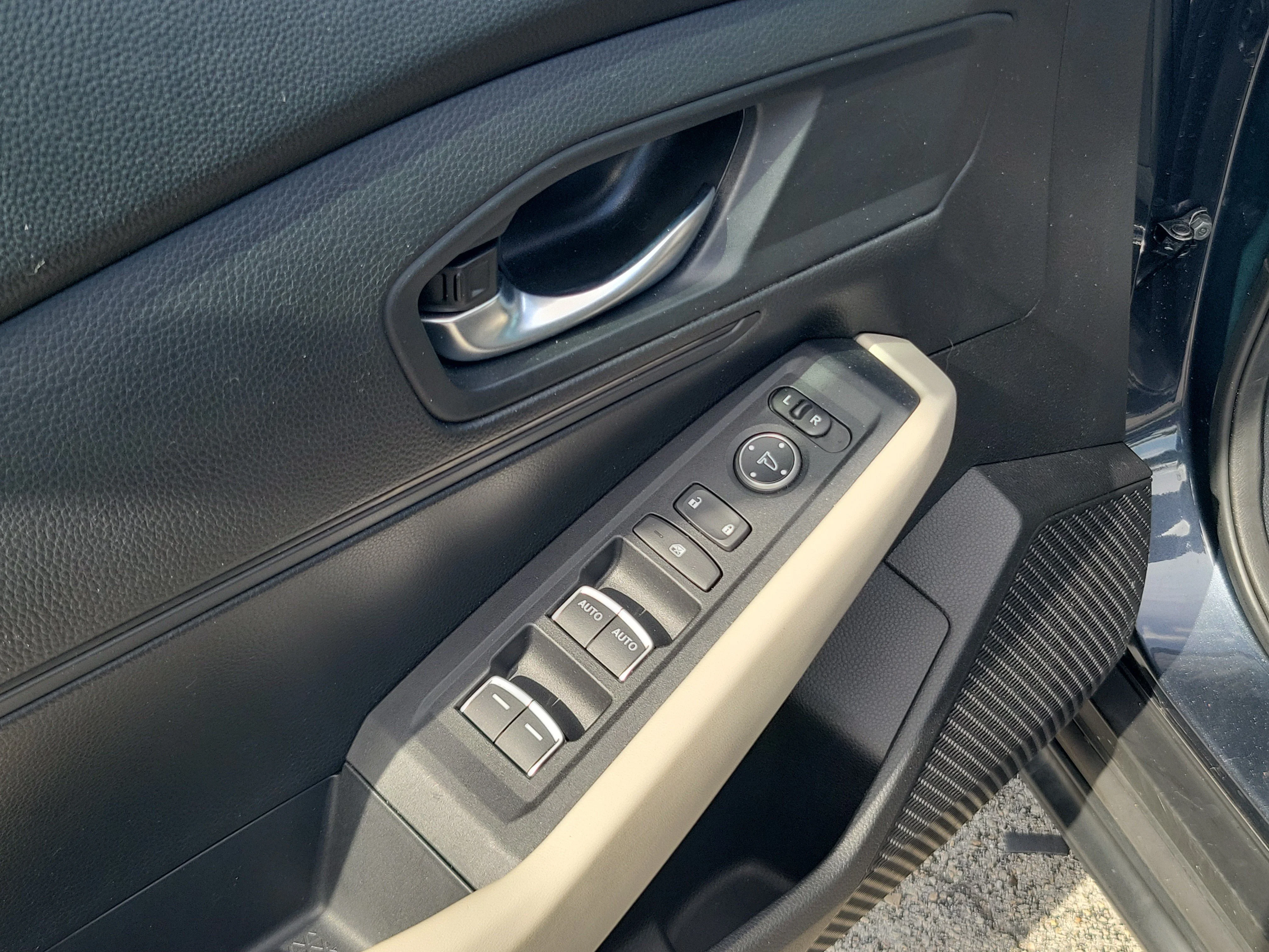 2023 Honda Accord LX - Photo 15