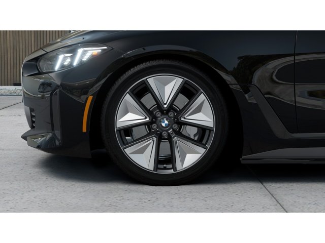 New 2025 Black Sapphire Metallic BMW xDrive40 image 7