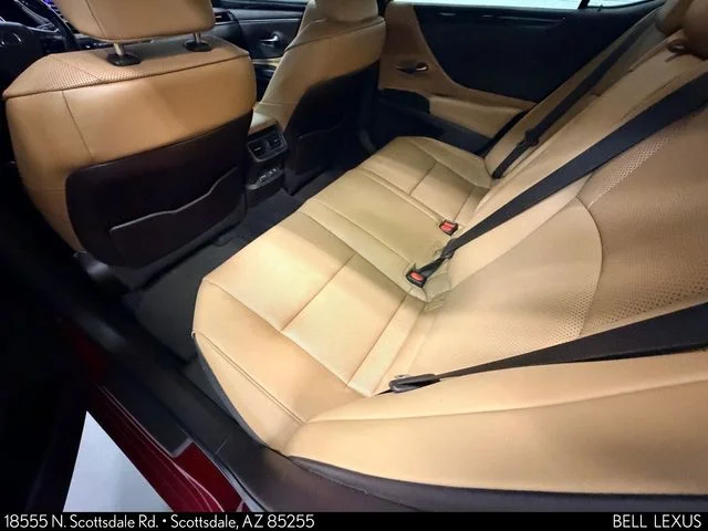 Used 2021 Red Lexus 300h image 13