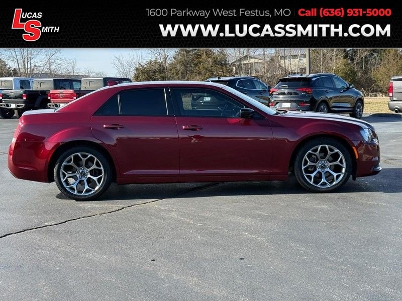 2018 Chrysler 300 Touring