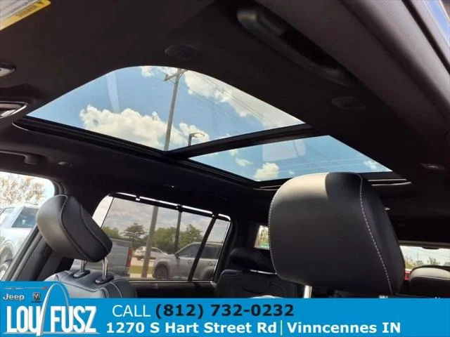 2025 Jeep Grand Cherokee L Limited - Photo 14