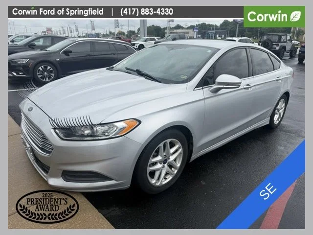 2016 Ford Fusion SE FWD's photo