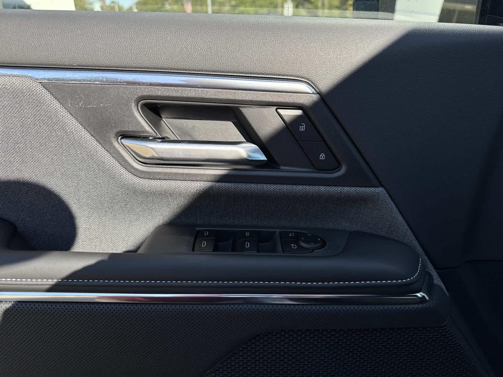2026 GMC Sierra EV Elevation - Photo 11