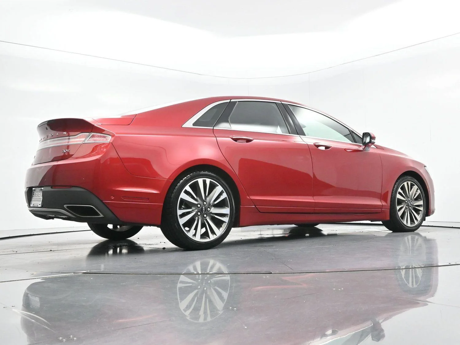 Used 2020 Red Carpet Metallic Tinted Clearcoat Lincoln Reserve image 53