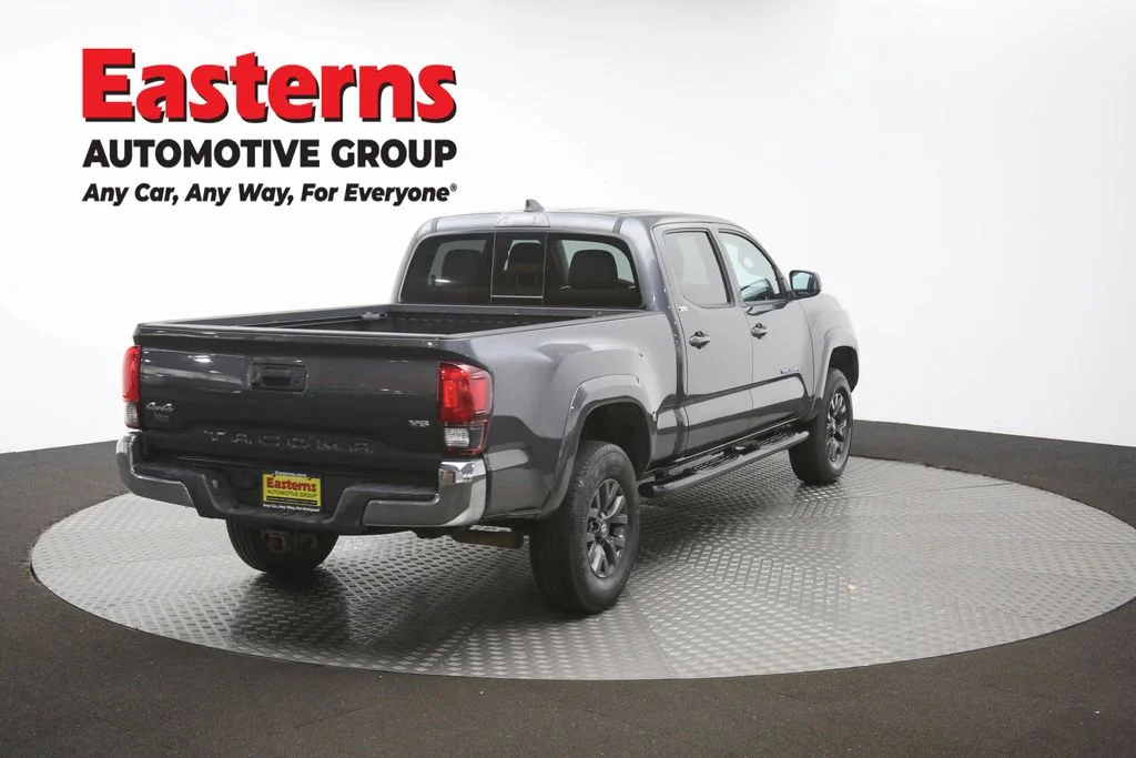 Used 2020 Gray Toyota SR5 image 40