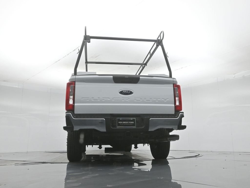 2026 Ford F-350 Super Duty XL - Photo 54