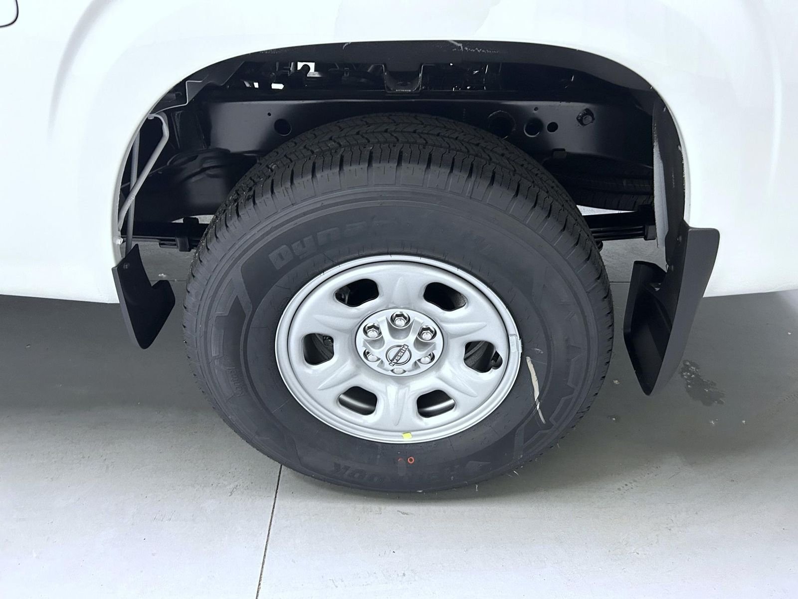 New 2026 Glacier White Nissan S image 22