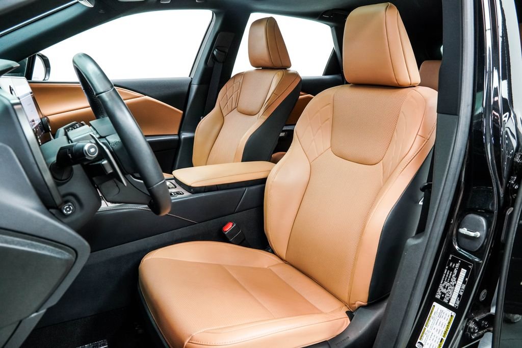 Used 2023 Black Lexus 350 Premium image 15
