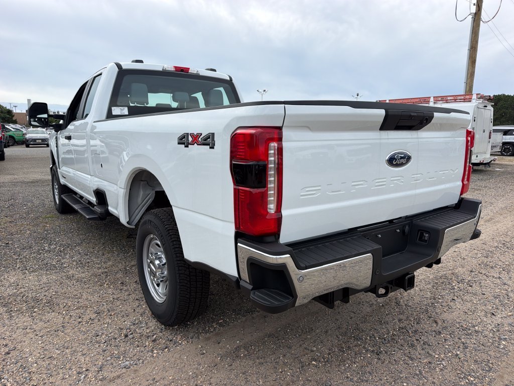 New 2026 Oxford White Ford F-250® XL image 5