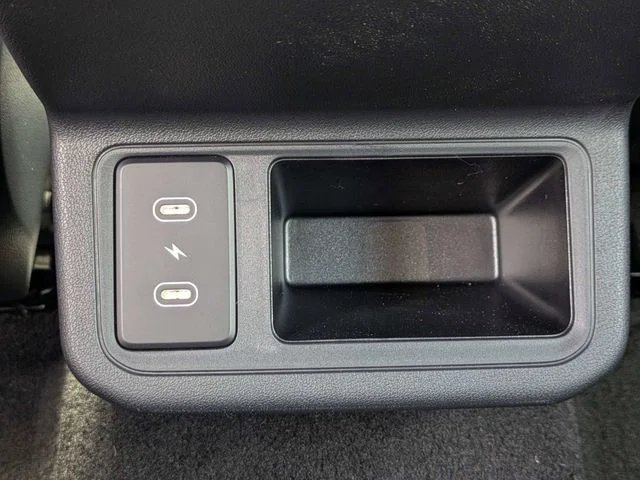 New 2026 Snow White Pearl Kia GT-Line Turbo image 13
