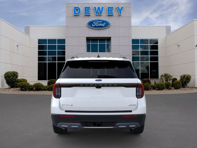New 2026 Star White Metallic Tri-Coat Ford Active image 5
