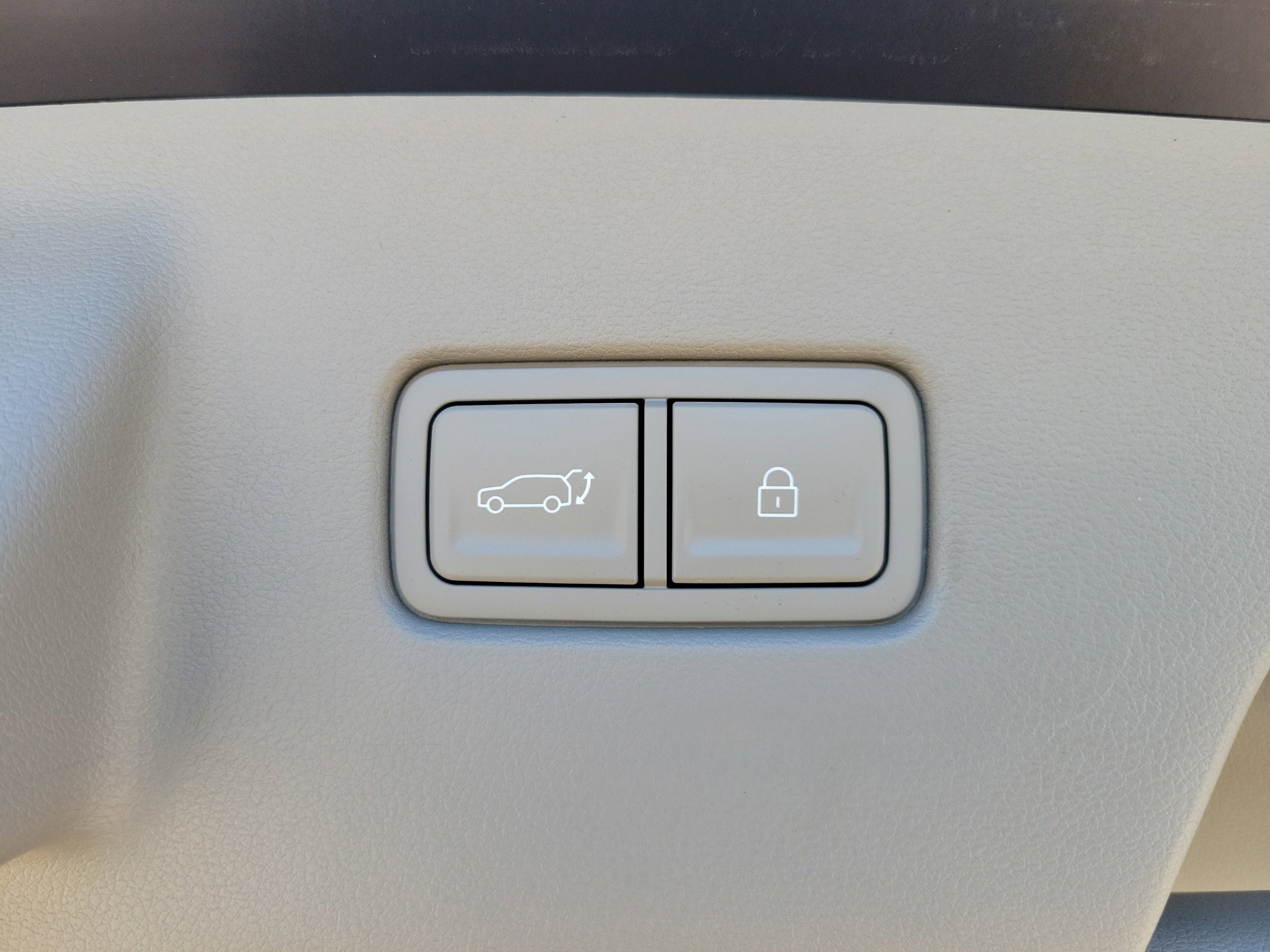 New 2026 Abyss Black Pearl Hyundai SEL AWD image 9