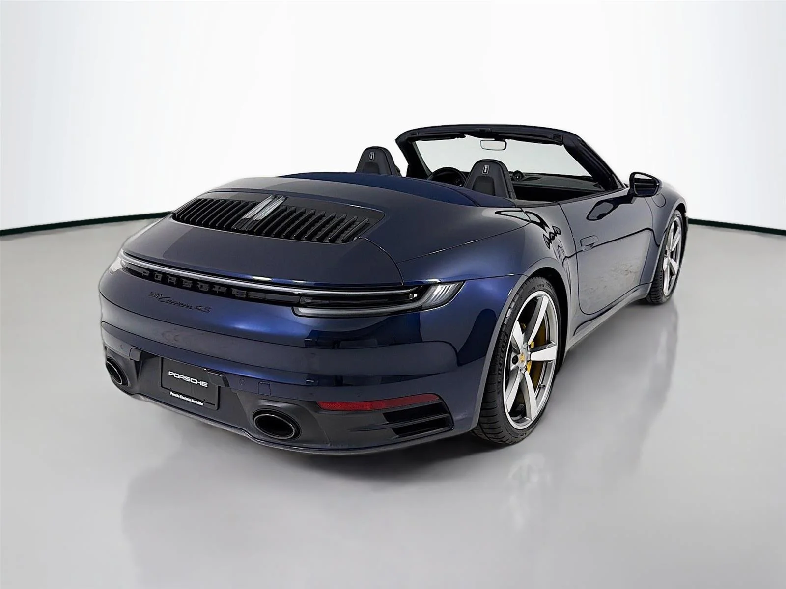 Used 2021  PORSCHE  image 29