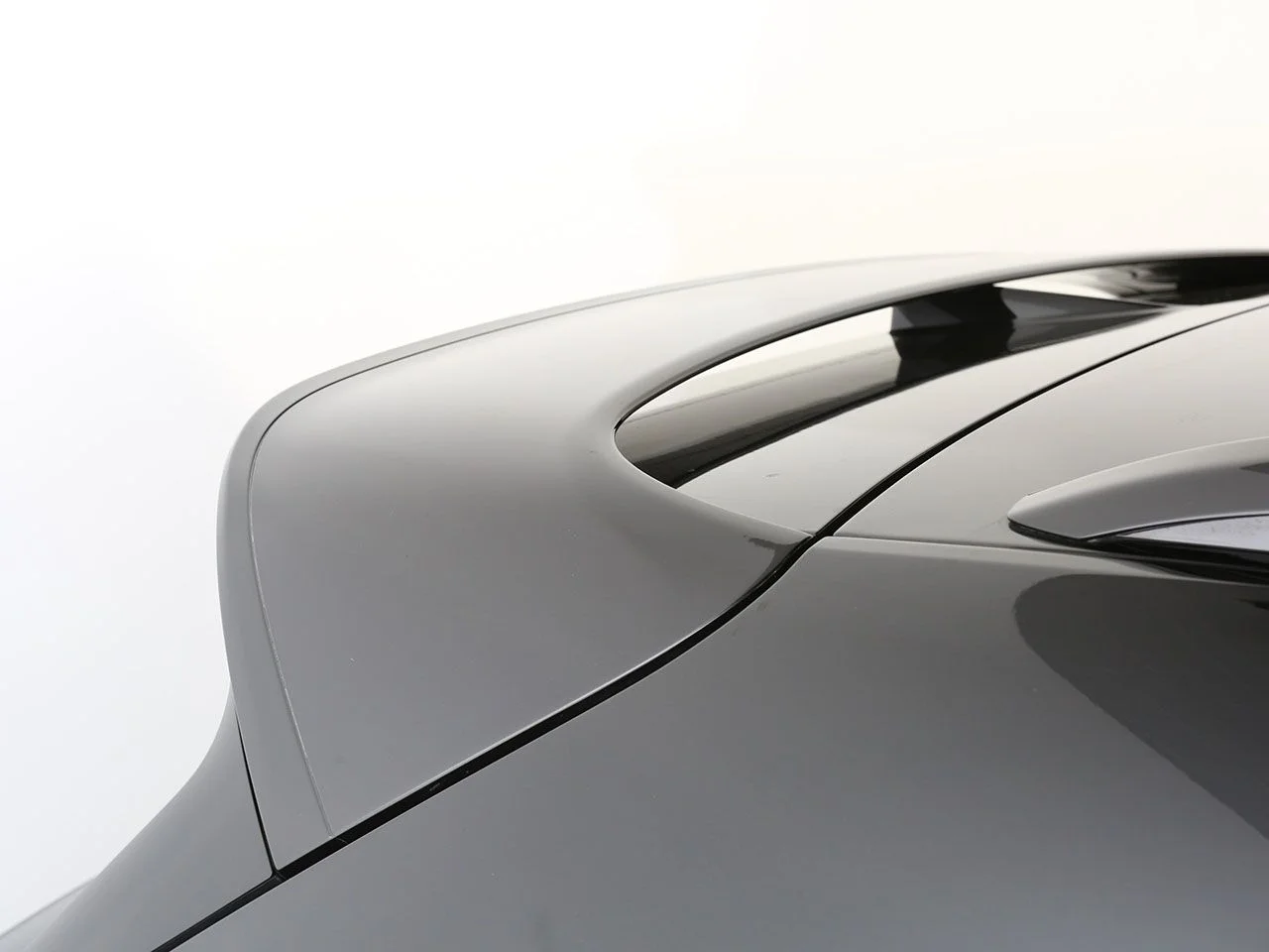 Used 2022 Black Bentley S image 15