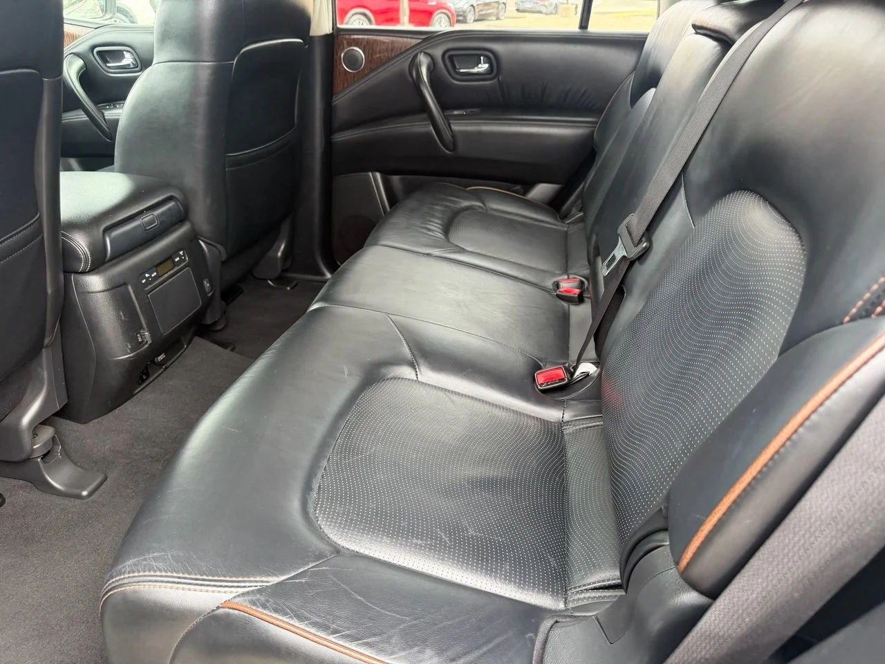 Used 2018 Brilliant Silver Nissan SL image 13