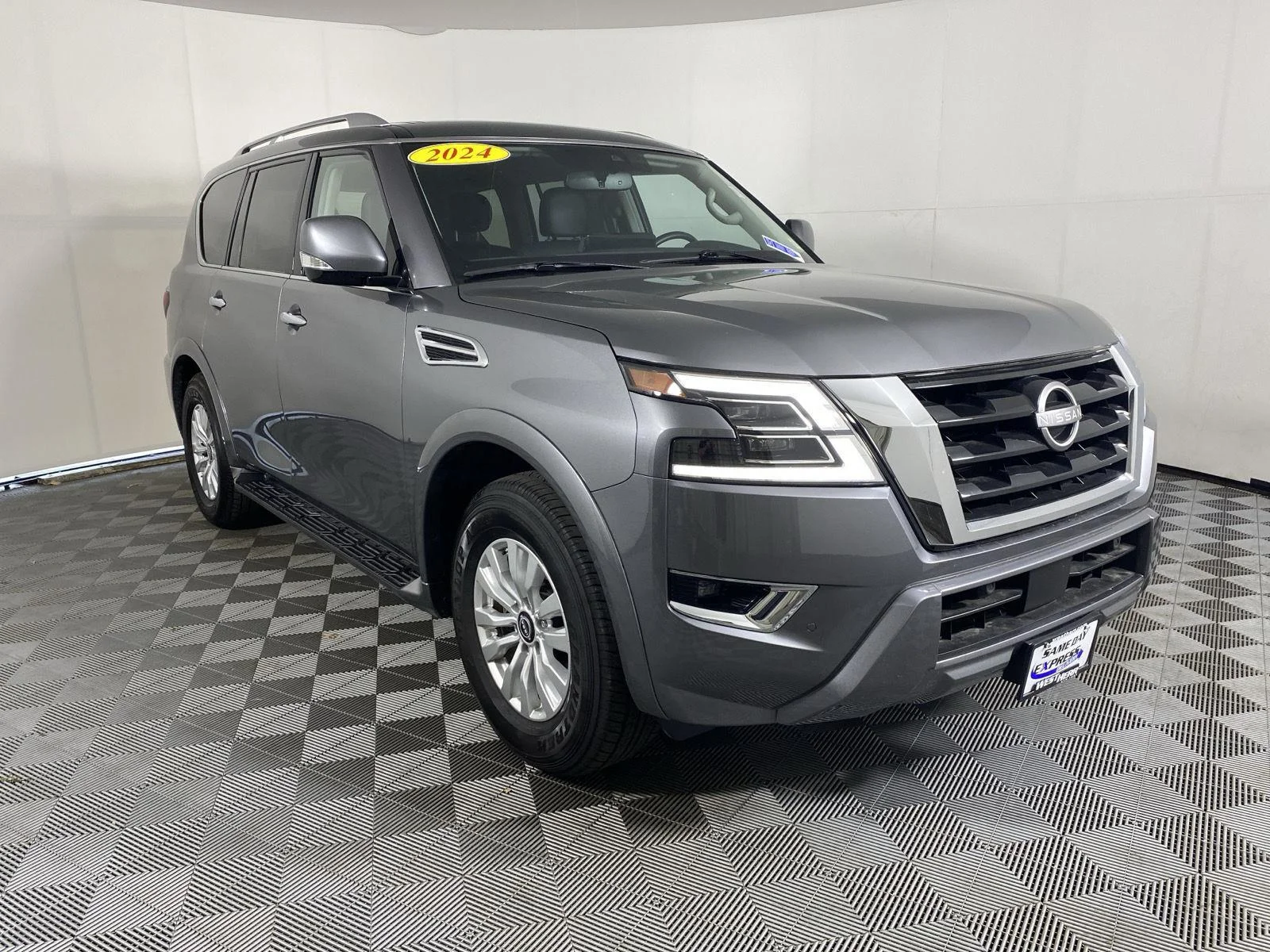 Used 2024 Gun Metallic Nissan SV image 12