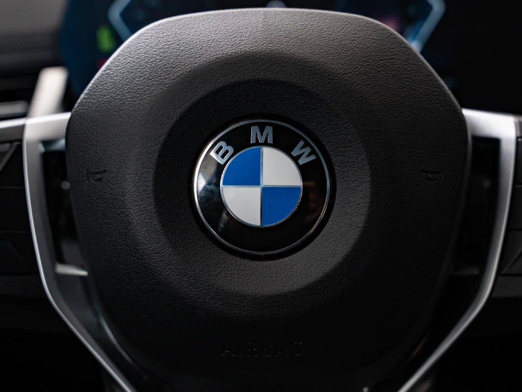Used 2025 Alpine White BMW xDrive28i image 29