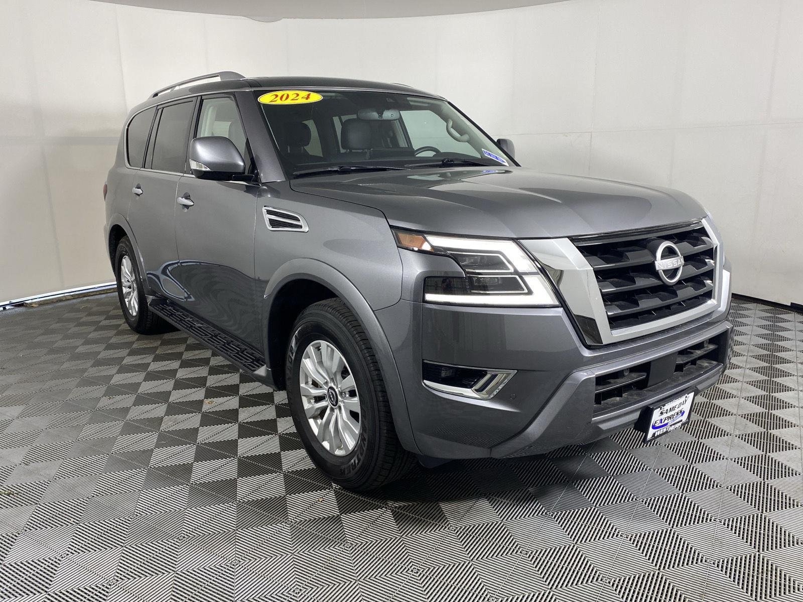 Used 2024 Gun Metallic Nissan SV image 12