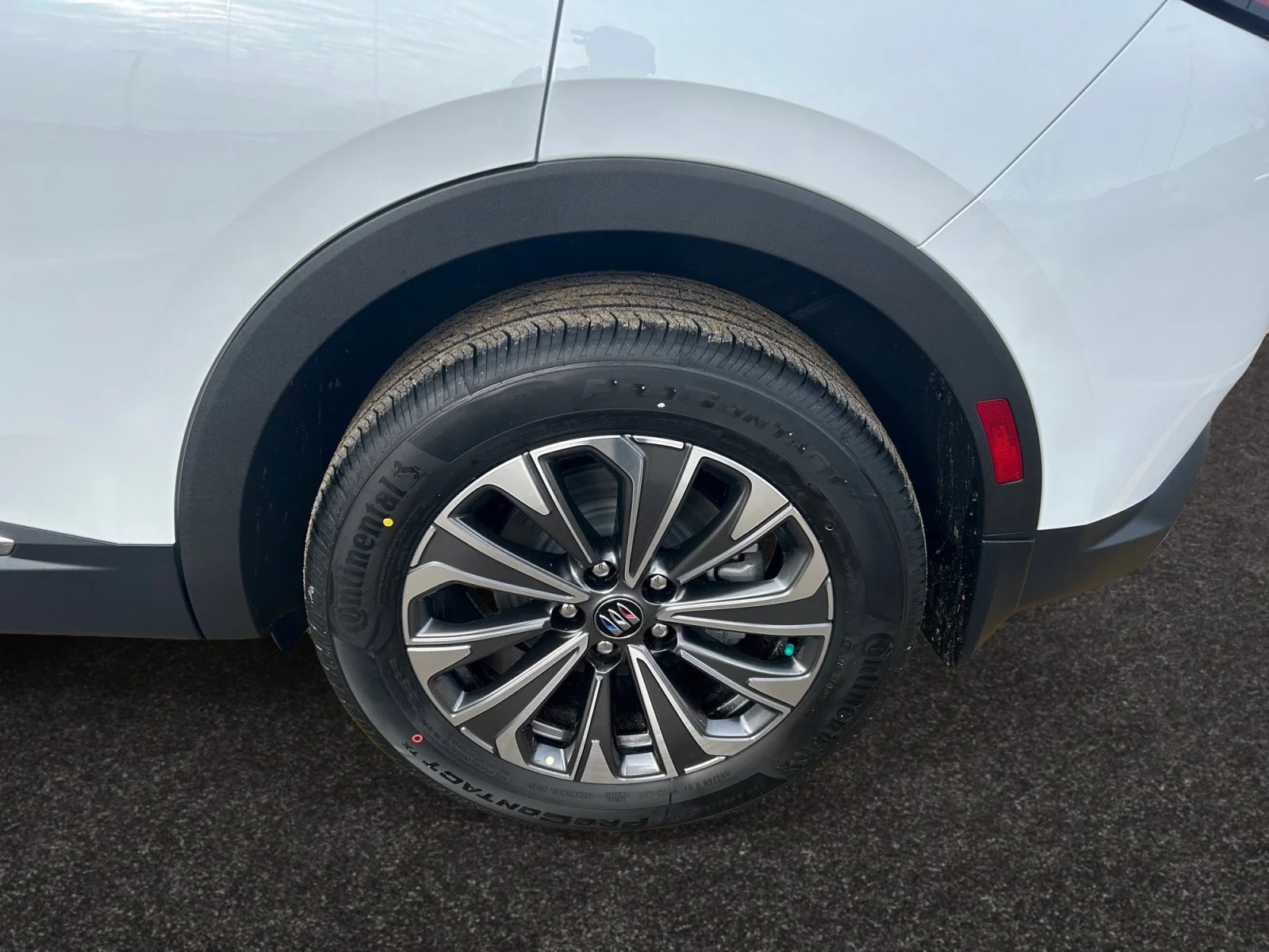 New 2026 Iridescent White Tricoat Buick Preferred AWD image 9