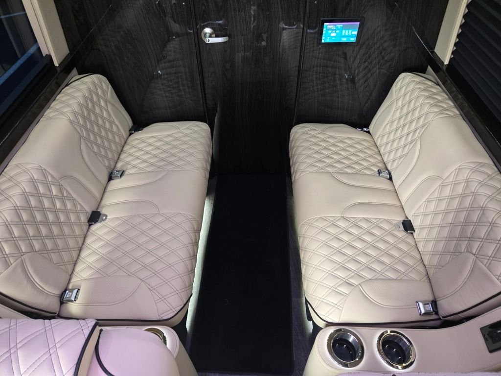 2024 Mercedes-Benz Sprinter Cargo Van Base - Photo 43