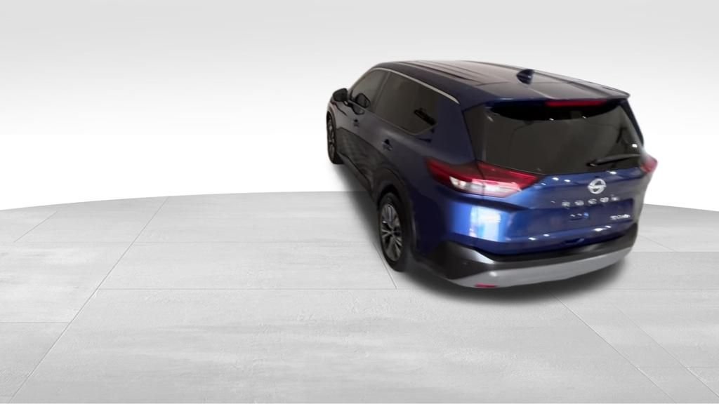 2023 Nissan Rogue SV photo 2