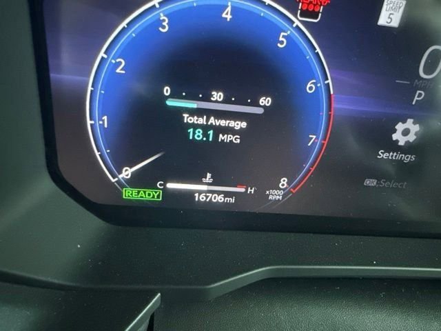 Used 2025  Toyota Base image 4
