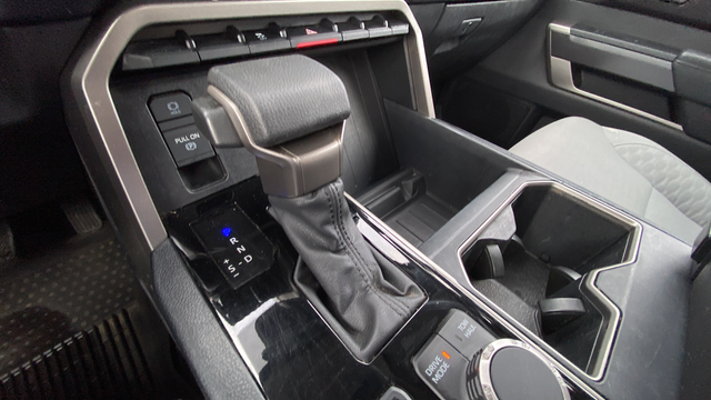 Used 2024 Ice Cap Toyota SR5 image 17